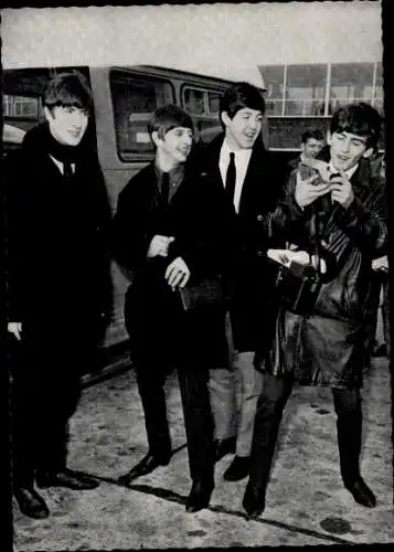 Ak Musikgruppe The Beatles, John, Paul, George, Ringo