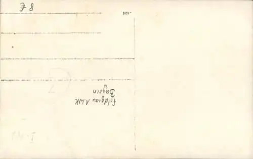 Foto Ak Drei deutsche Soldaten in Uniform, Bayern, Orden