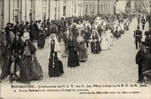 Ak Poperinghe Poperinge Westflandern, Jubelfeesten van O L. V. van St. Jan, Groep Beevarende vrouwen