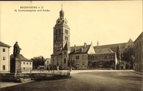 Ak Regensburg an der Donau Oberpfalz, St. Emmeransplatz, Kirche, Denkmal