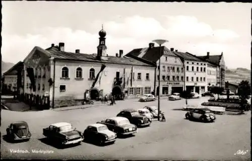 Ak Viechtach im Bayerischen Wald Niederbayern, Marktplatz