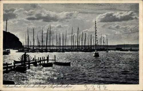 Ak Glücksburg an der Ostsee, Seglerhafen