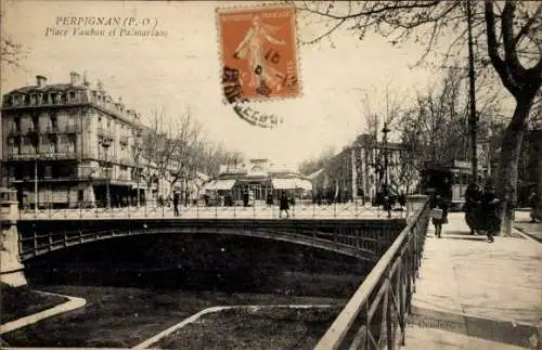 Ak Perpignan Pyrénées Orientales, Place Vauban, Palmarium