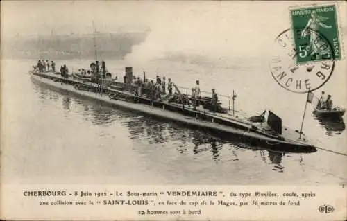 Ak Cherbourg, U-Boot der Vendemiaire, nach einer Kollision mit der Saint Louis