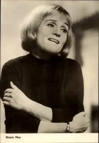 Ak Schauspielerin Gisela May, Portrait