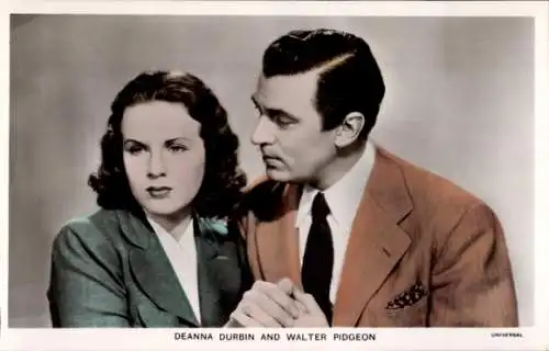 Ak Schauspielerin Deanna Durbin, Schauspieler Walter Pidgeon