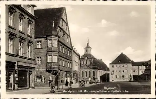 Ak Bayreuth in Oberfranken, Marktplatz, Mohrenapotheke, Spitalkirche