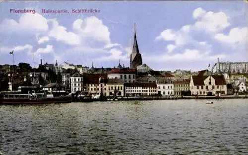 Ak Flensburg in Schleswig Holstein, Hafen, Schiffbrücke