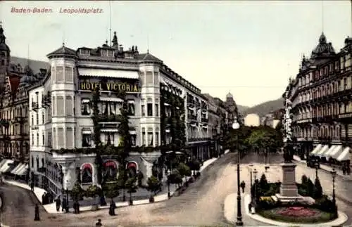 Ak Baden Baden am Schwarzwald, Leopoldsplatz, Hotel Victoria