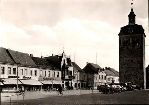 Ak Luckenwalde im Kreis Teltow Fläming, Platz der Jugend, Modehaus Favorit