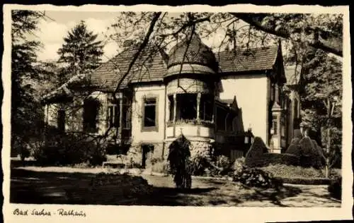Ak Bad Sachsa in Niedersachsen, Blick auf das Rathaus, Stadtansicht