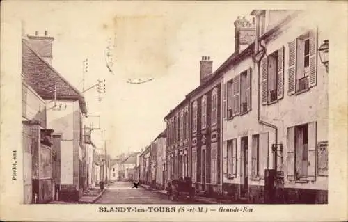 Ak Blandy les Tours Seine et Marne, Grande-Rue