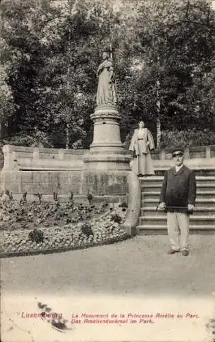 Ak Luxembourg Luxemburg, Denkmal der Prinzessin Amelie im Park