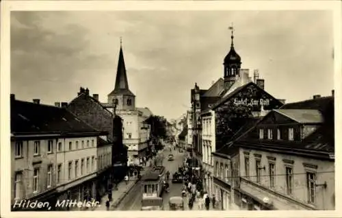 Foto Ak Hilden im Rheinland, Mittelstraße, Hotel Zur Post, Straßenbahn