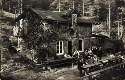 Ak Nauendorf Weimarer Land, Erfurter Naturfreunde Hütte, Terrasse