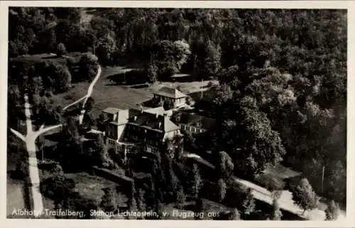 Ak Traifelberg Honau Lichtenstein in Baden Württemberg, Albhotel, Fliegeraufnahme