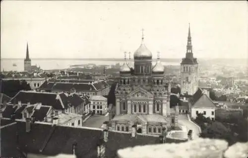 Foto Ak Tallinn Reval Estland, Gesamtansicht, Kirche