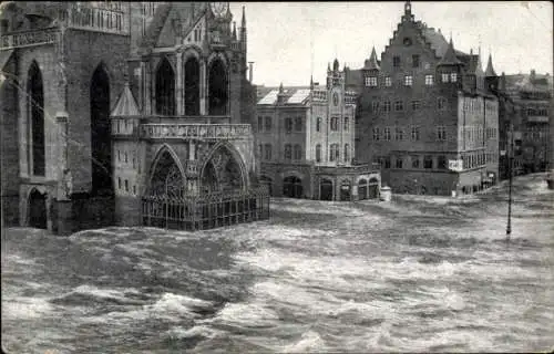 Ak Nürnberg in Mittelfranken Bayern, Hochwasser 1909, Hauptmarkt, Liebfrauenkirche, Plobenhofstraße