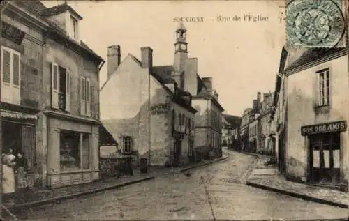 Ak Souvigny Allier, Rue de l'Eglise, Bar des Amis