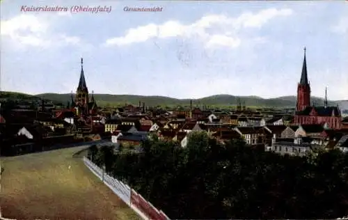 Ak Kaiserslautern in Rheinland Pfalz, Panoramaansicht mit Kirchen