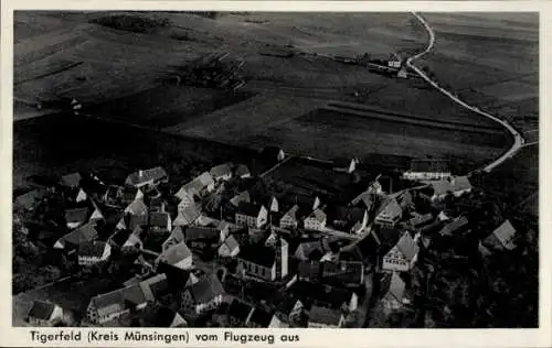 Ak Tigerfeld Pfronstetten in Baden Württemberg, Fliegeraufnahme