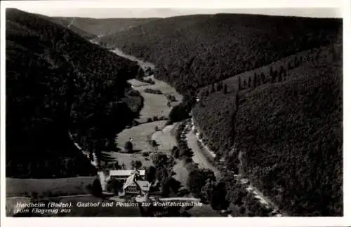 Ak Hardheim im Odenwald Baden, Fliegeraufnahme Gasthof und Pension zur Wohlfahrtsmühle