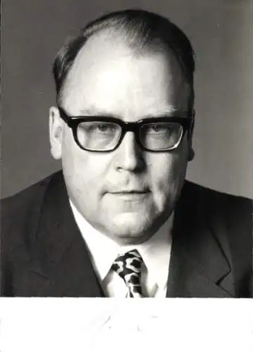 Ak Politiker Josef Ertl, Bundesminister für Ernährung, Landwirtschaft und Forsten, Autogramm