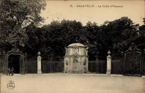 Ak Paris XVI, Bois de Boulogne, Bagatelle, Grille d'Honneur