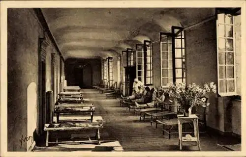 Ak Valloires Somme, Preventorium, Galerie de cure, Pritschen