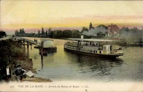 Ak Val de la Haye Seine Maritime, Ankunft Bateau de Rouen