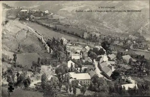 Ak Merdogne Cantal, Village pres du Chateau