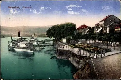 Ak Neuwied am Rhein, Rheinufer, Dampfschiffe