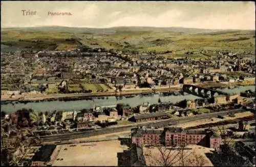 Ak Trier in Rheinland Pfalz, Panorama, Platz, Brücke, Bahnschienen