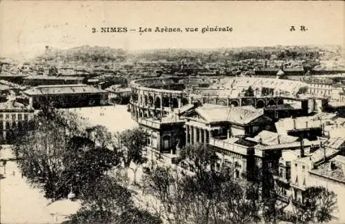 Ak Nîmes Gard, Arenes, Vue generale