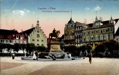 Ak Landau in der Pfalz, Paradeplatz mit Luitpold Denkmal