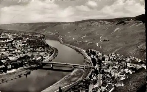 Ak Bernkastel Kues an der Mosel, Gesamtansicht