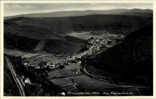 Ak Hinterweidenthal in der Pfalz, Fliegeraufnahme