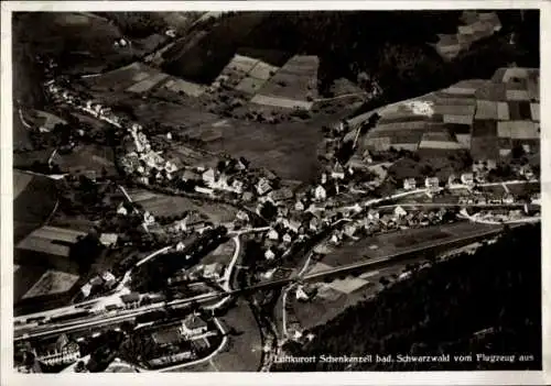 Ak Schenkenzell im Schwarzwald, Fliegeraufnahme