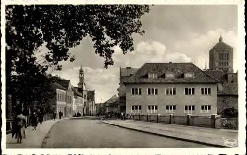 Ak Braniewo Braunsberg Ostpreußen, Langgasse