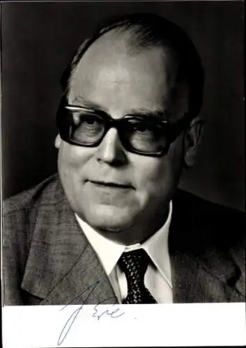 Ak Politiker Josef Ertl, Bundesminister für Ernährung, Landwirtschaft und Forsten, Autogramm