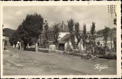 Ak Neuvéglise Cantal, Teilansicht