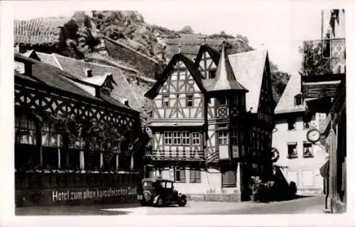 Ak Bacharach am Rhein, Altes Haus, Hotel zum alten kurcölnischen Saal, Fachwerkhaus