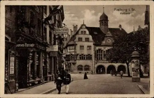 Ak Freiburg im Breisgau Baden Württemberg, Ansicht vom Rathaus, Restauration Berthold Schwarz