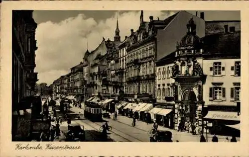 Ak Karlsruhe Baden Württemberg, Kaiserstraße, Passanten, Straßenbahn