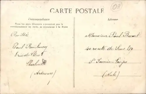 Ak Charleville Mézières Ardennes, Les Casernes, Faubourg de Flandre