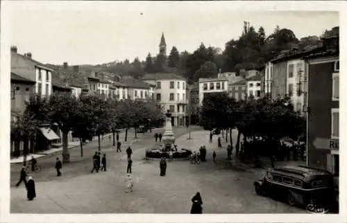 Ak Lamastre Ardèche, Denkmal, Glockenturm Macheville