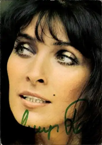 Ak Schauspielerin und Sängerin Dunja Rajter, Portrait, Autogramm