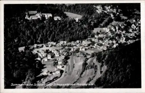 Ak Schwarzburg in Thüringen, Schwarzatal, Fliegeraufnahme