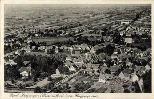 Ak Bad Krozingen im Breisgau Schwarzwald, Thermalbad, Fliegeraufnahme