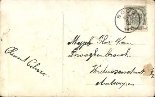 Präge Ak Mädchen mit Stiefmütterchen